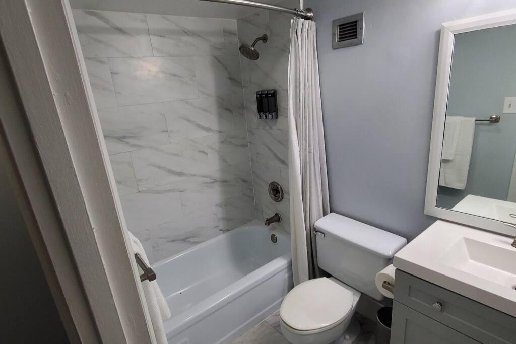 Fully Furnished, Beautiful, Spacious Two Bedroom Condo Lauderhill Buitenkant foto